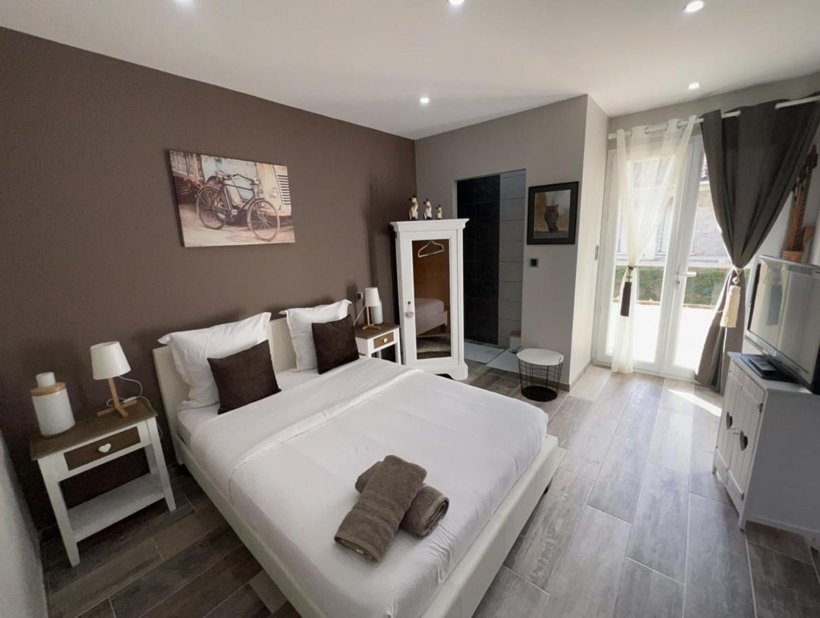 Chez Saliha Et Serge Lamarche-Sur-Saone Экстерьер фото